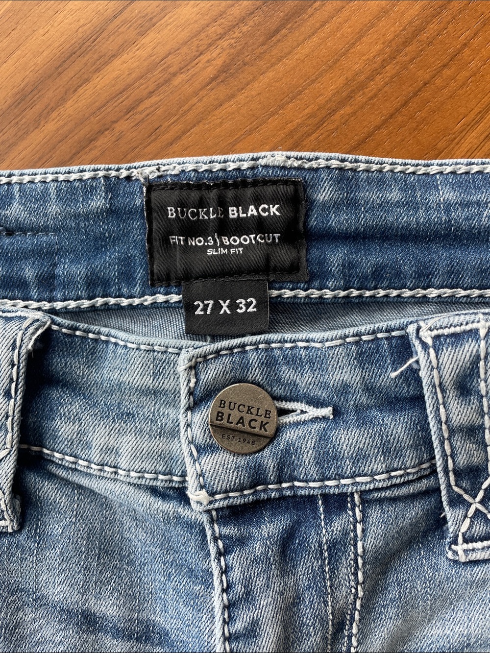 Buckle Black Light Wash Blue Bootcut Jeans - Picture 2 of 9